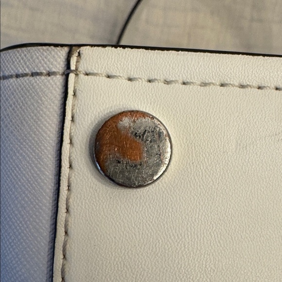 EUC! MICHAEL KORS Marilyn Medium Saffiano Leather Satchel - Picture 16 of 16